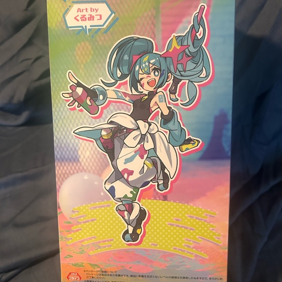 Hatsune Miku Trio-Try‑iT Figure – Paint Girl ver.  FuRyu from Japan US Seller - Picture 5 of 6
